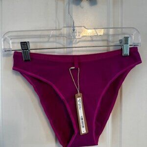 Skims High Leg Bikini Size Medium